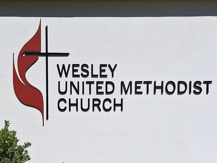 Dimensional Letters and Logos